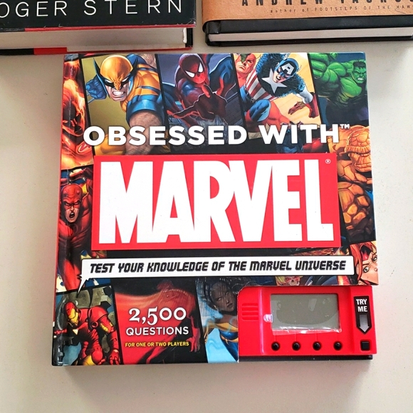 x3 Marvel Books Obsessed with Marvel 2500 Questions Batman Superman Book - Picture 2 of 12
